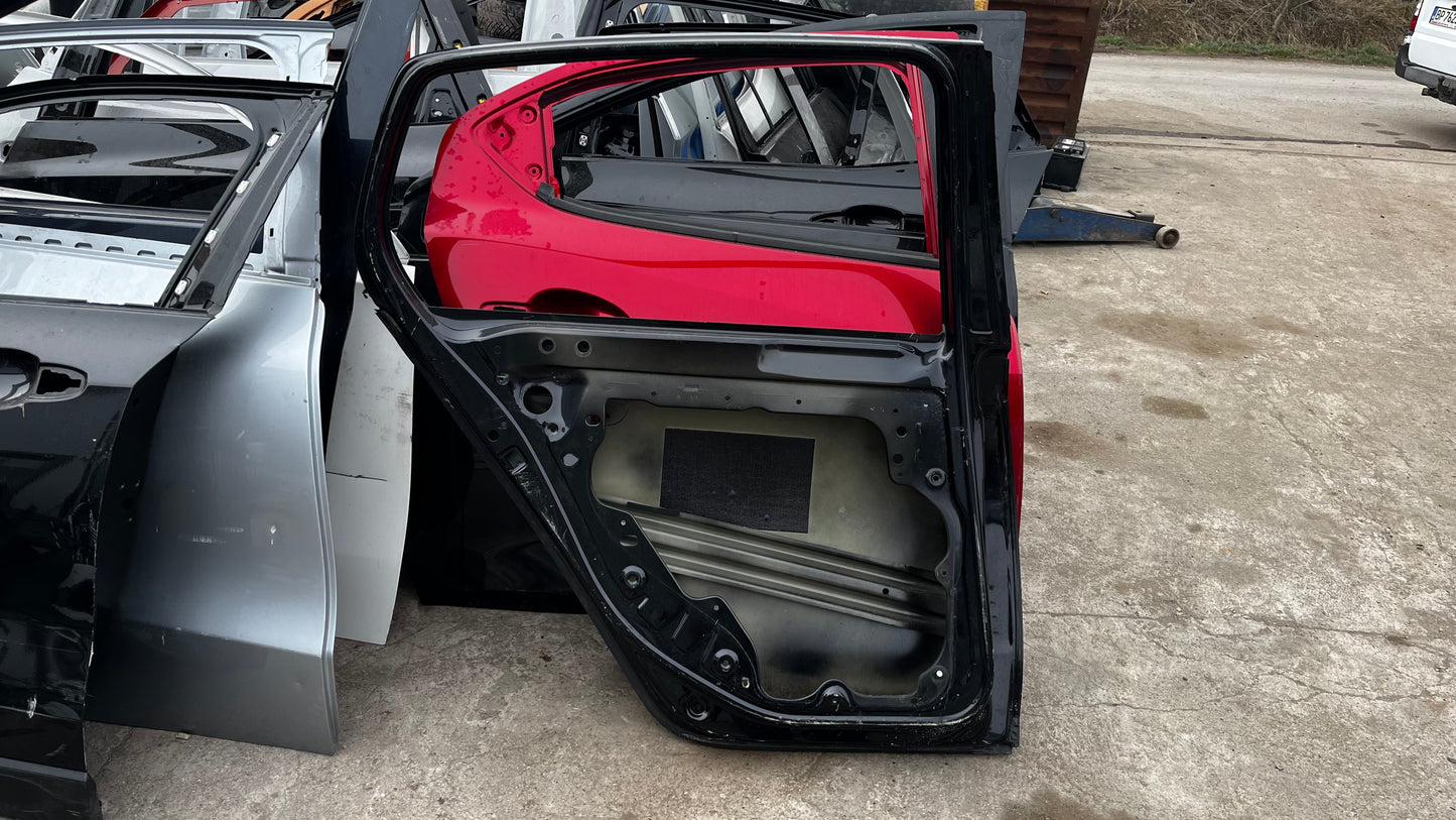 Задна дясна врата Volkswagen Golf 6
