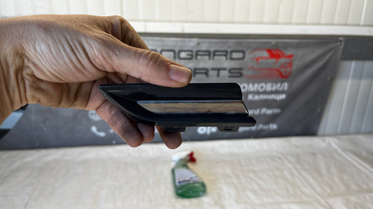 Peugeot 5008 2 лайстна предна лява решетка