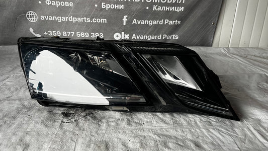Skoda Octavia 3 десен фар