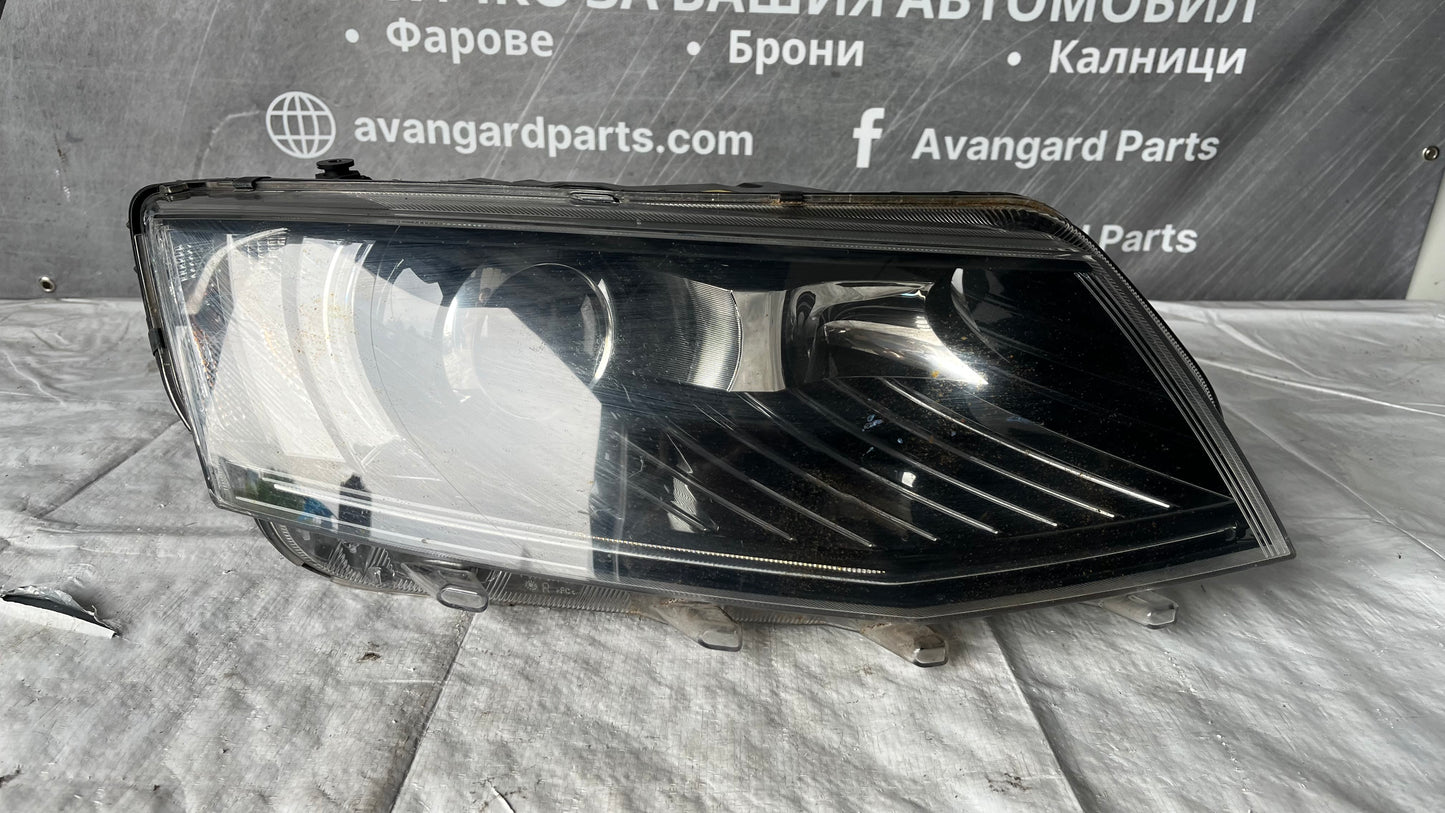 Десен фар Skoda Octavia 3 (2013-2017)