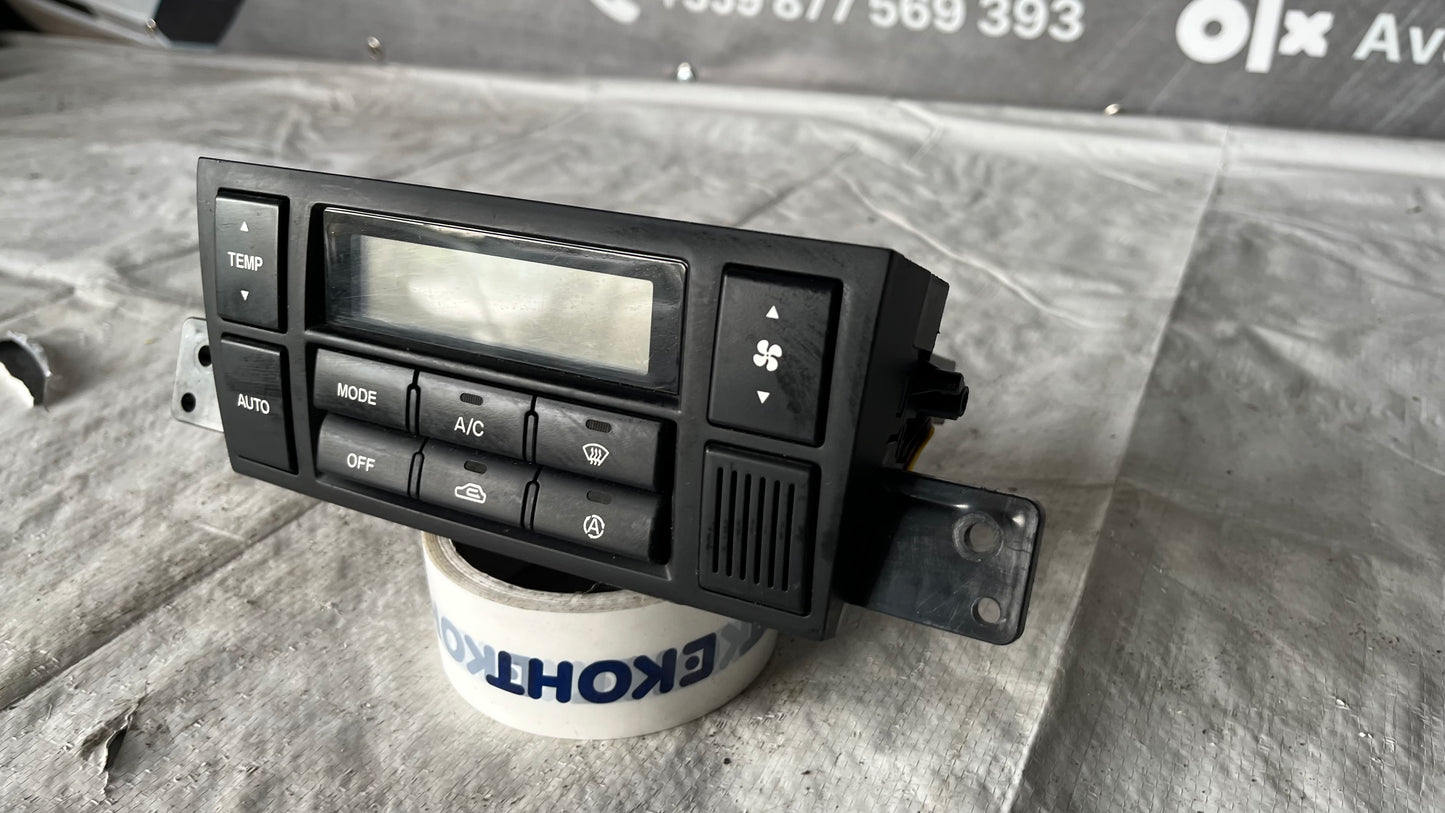 Панел за климатик Hyundai Tucson 2004-2009