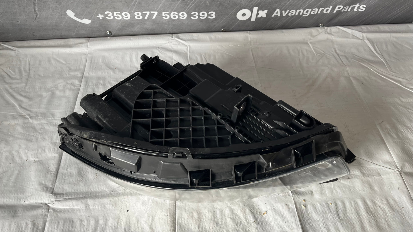 Десен фар Mercedes A W177 2018-