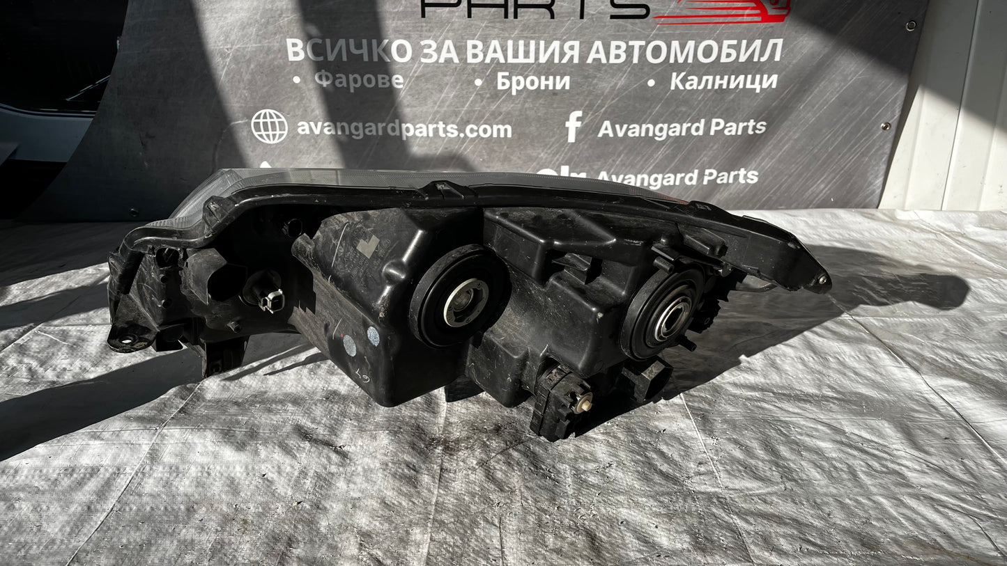 Suzuki Vitara 15- десен фар