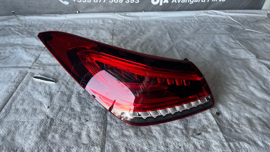 Ляв стоп Mercedes CLA 118