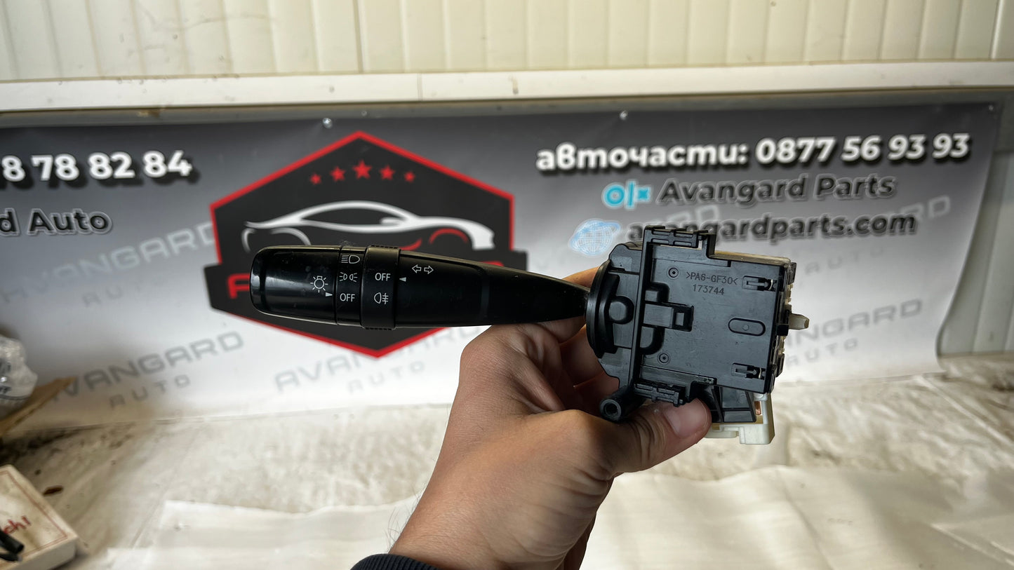 Suzuki SX4 S-Cross лостче мигачи