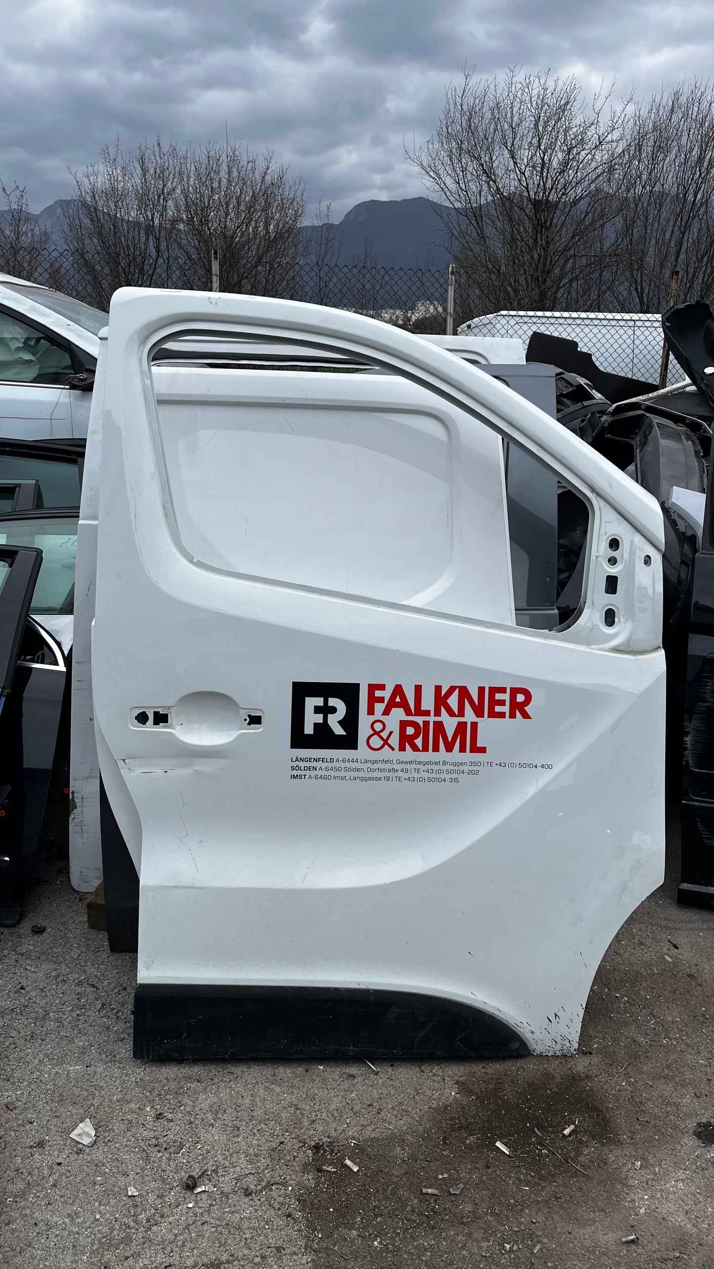 Предна дясна врата Renault Traffic 3, Opel Vivaro B