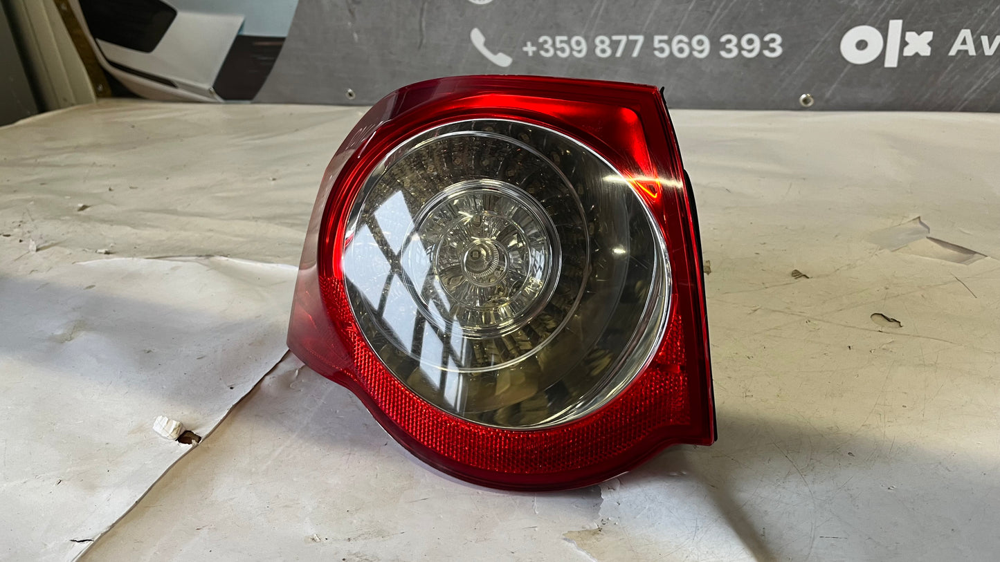 Ляв стоп Volkswagen Passat B6 2005-2011