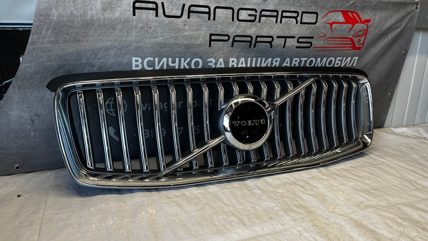 Volvo XC90 предна решетка