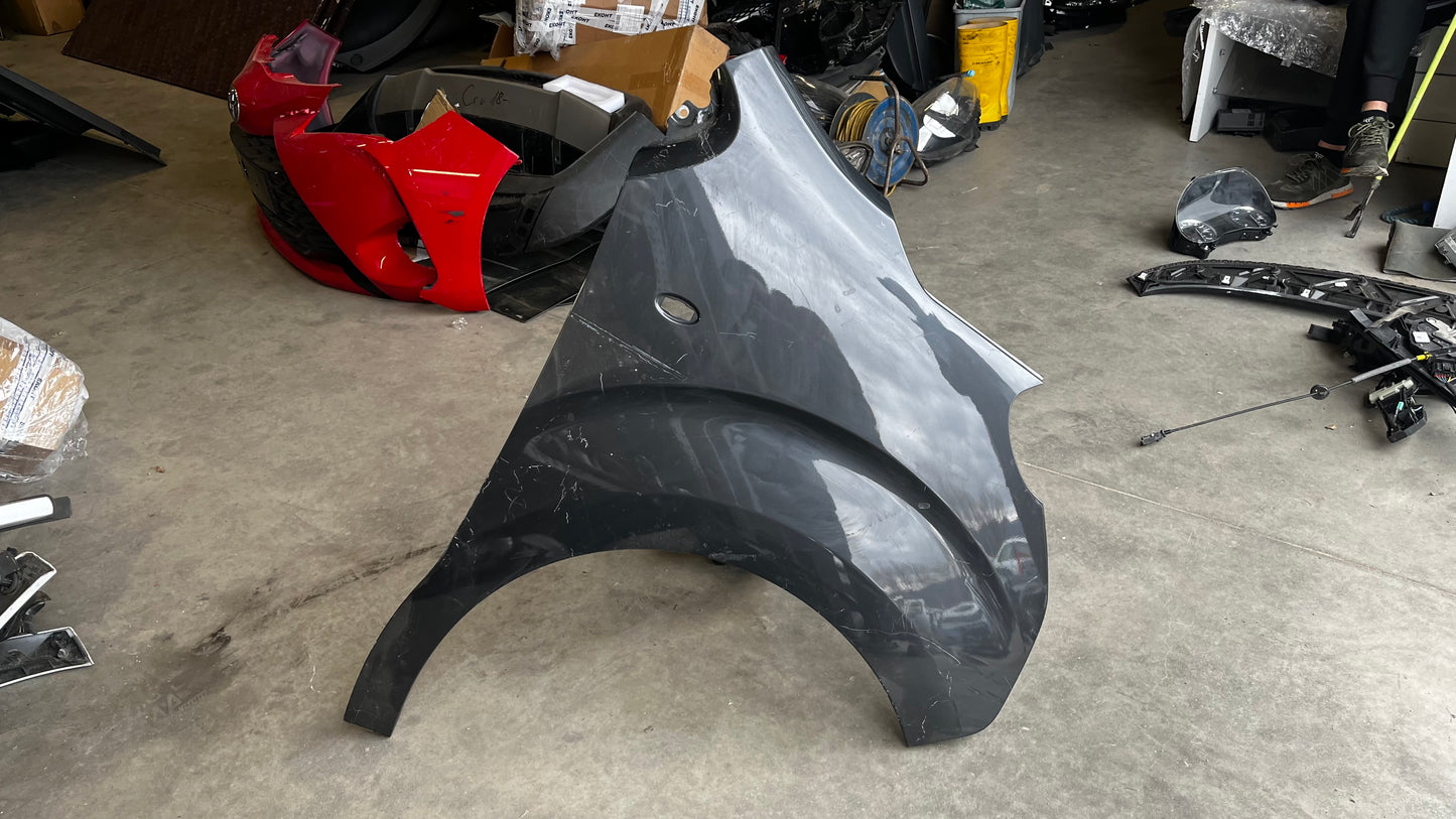 Toyota Proace десен калник