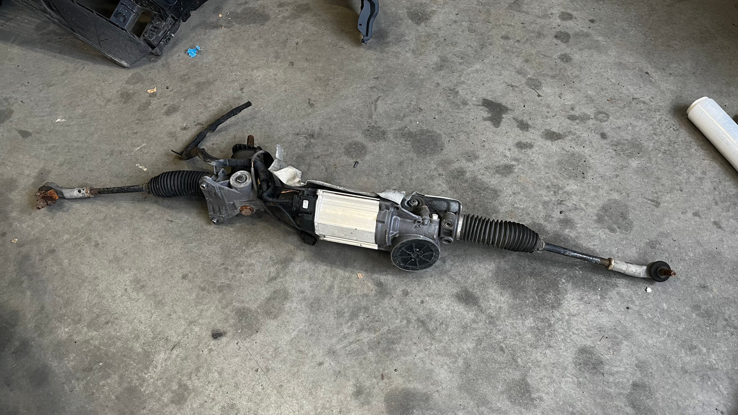 Volkswagen Caddy 3/4 кормилна рейка