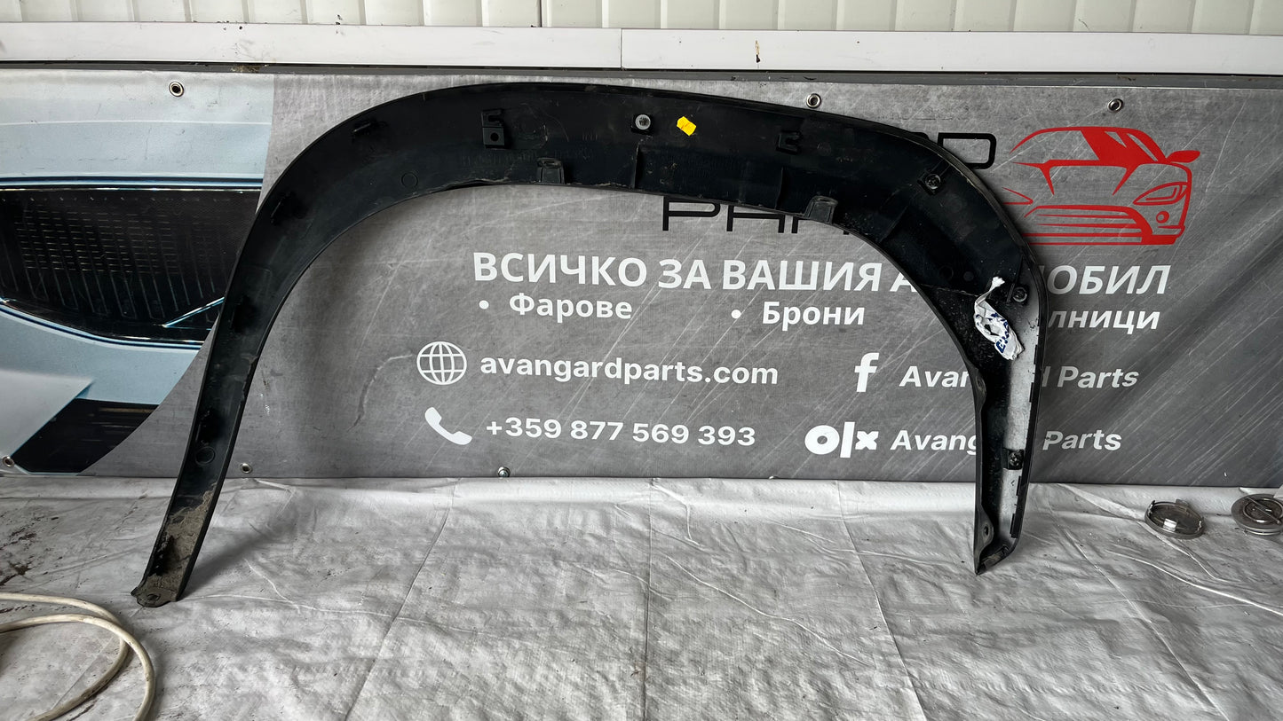 Вежда предна лява Toyota Yaris Cross