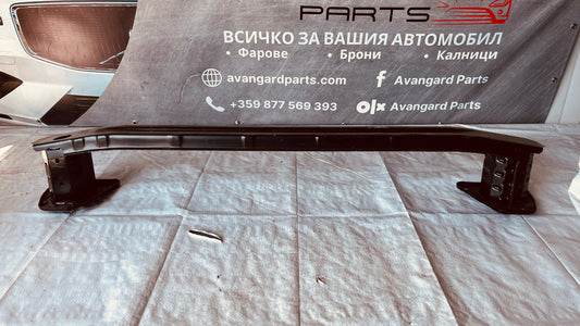 Греда за броня Lexus UX