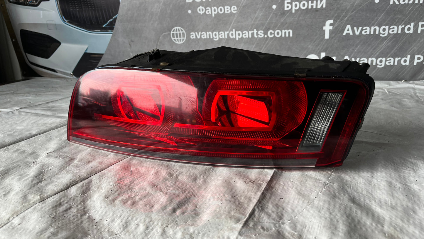 Десен стоп Audi R8 2007-2012