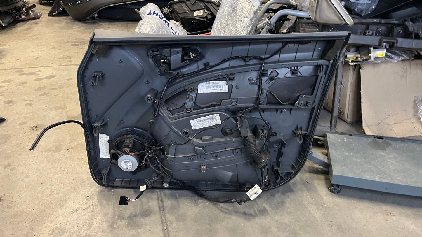 Seat Ibiza 4 кора за предна лява врата