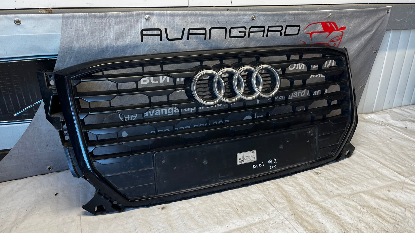 Audi Q2 16- предна решетка
