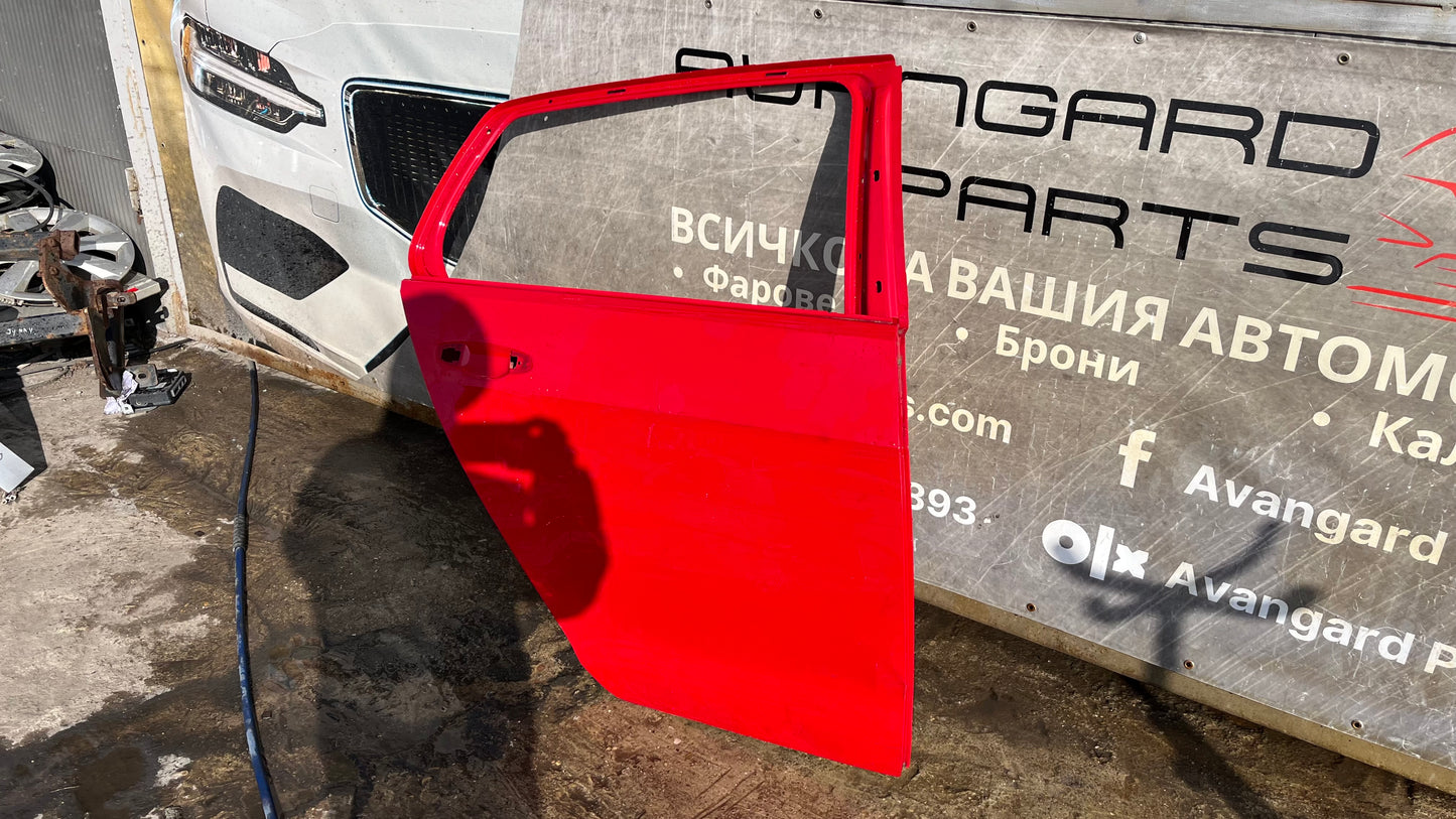 Задна дясна врата Volkswagen Golf 7 2015-2021