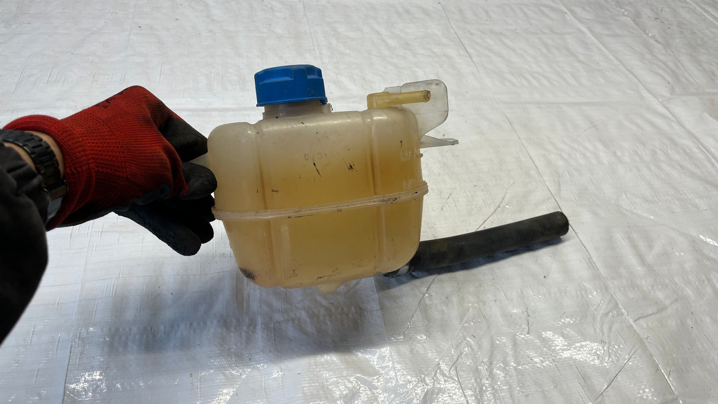 Fiat Fiorino казанче антифриз