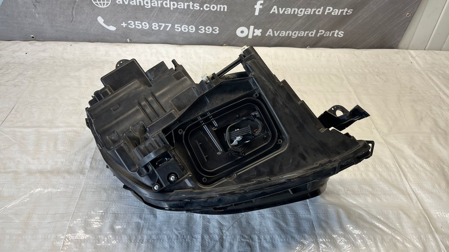 Mercedes E W213 Lift ляв фар