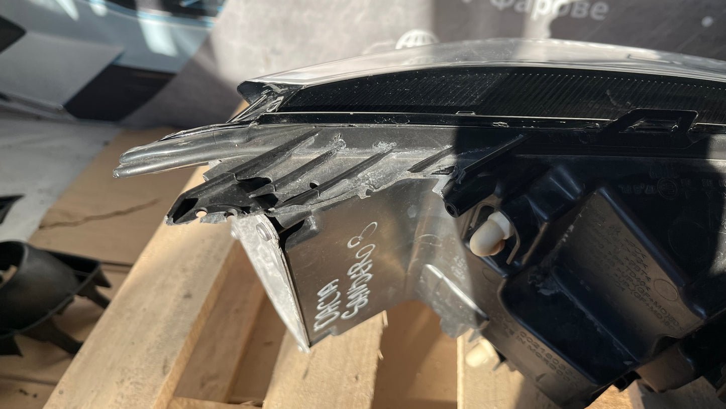 Ляв фар Dacia Sandero 3 2020-