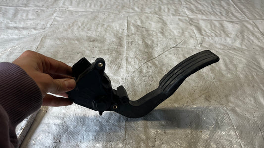 Dacia Dokker педал за газ