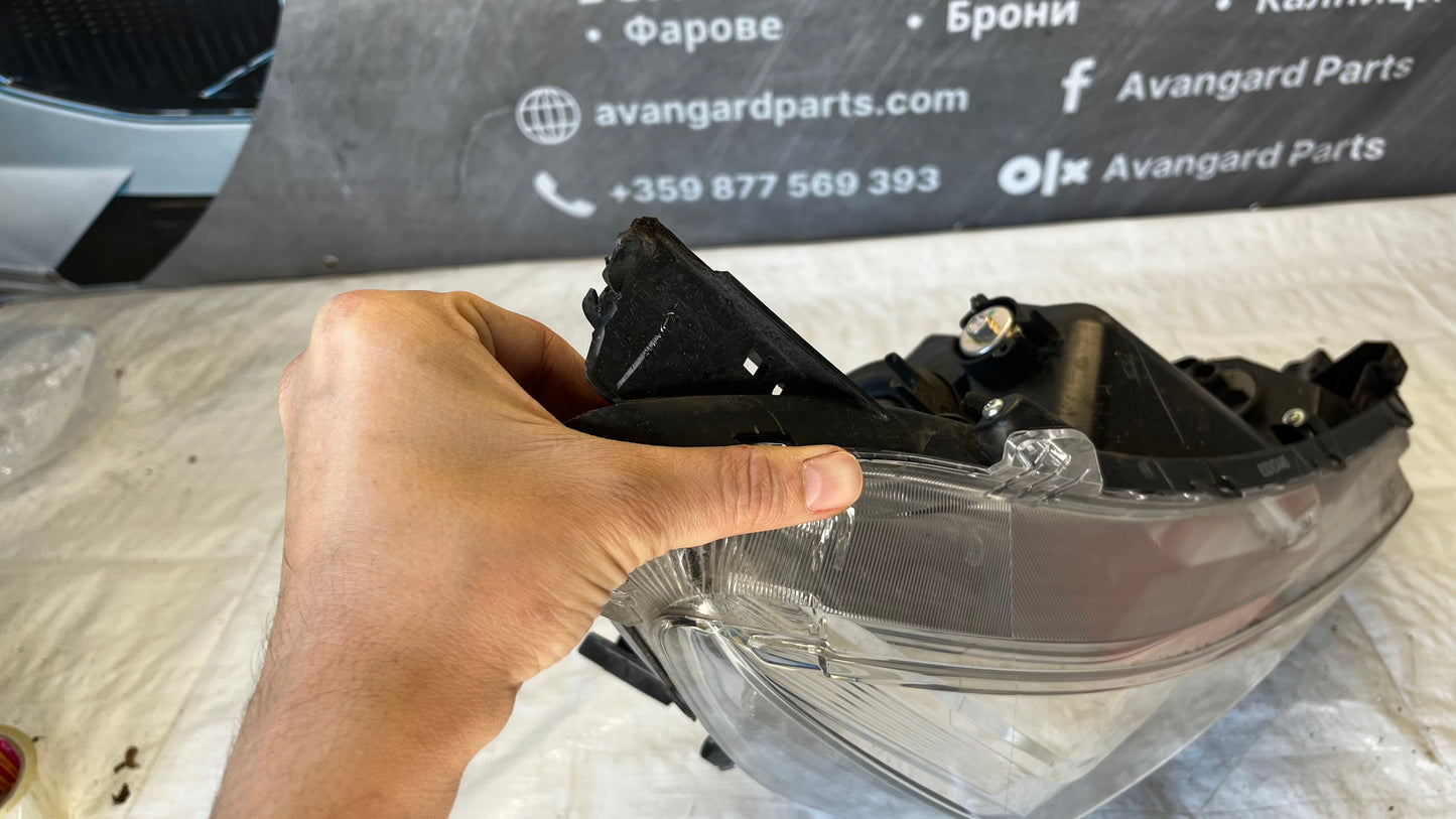 Десен фар Mitsubishi Spacestar 2 2020-