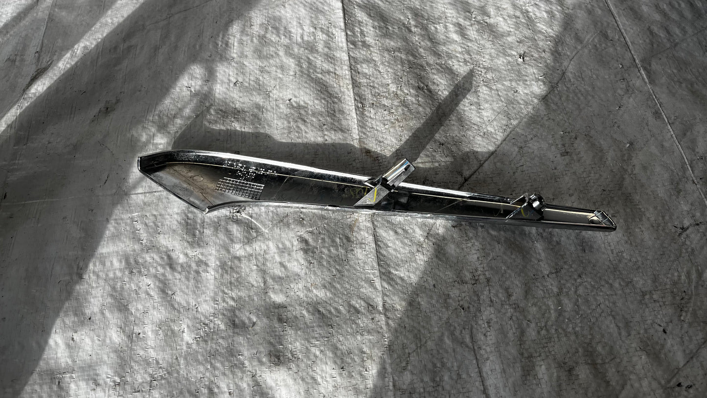 Mitsubishi Spacestar декоративна лайстна предна броня