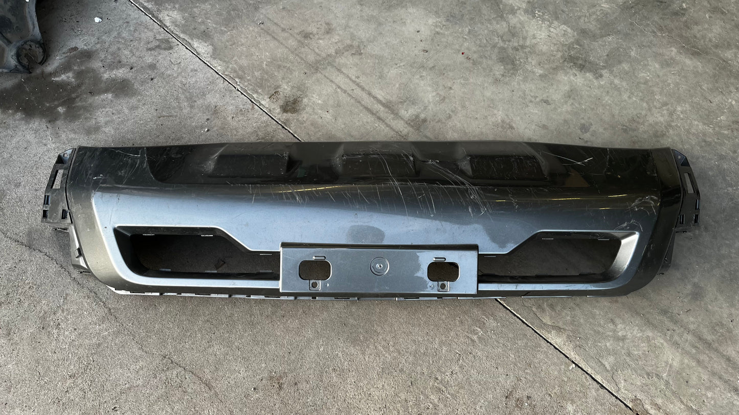 Toyota Hilux Lift 20- панел от предна броня