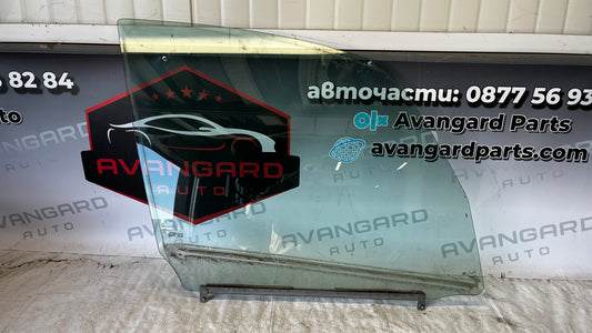 Suzuki SX4 предно дясно стъкло