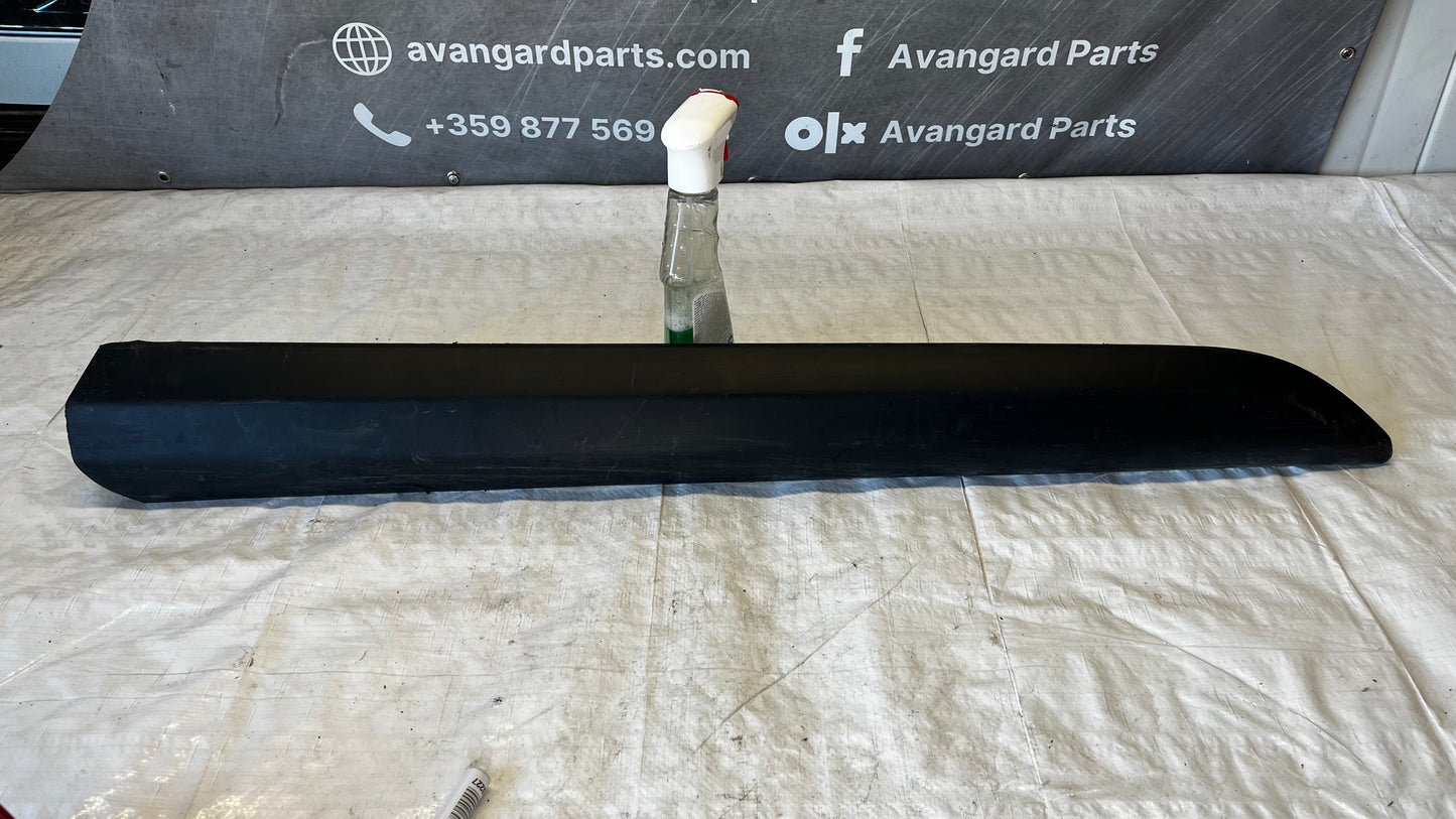 Toyota Proace 2 предна дясна декоративна лайстна