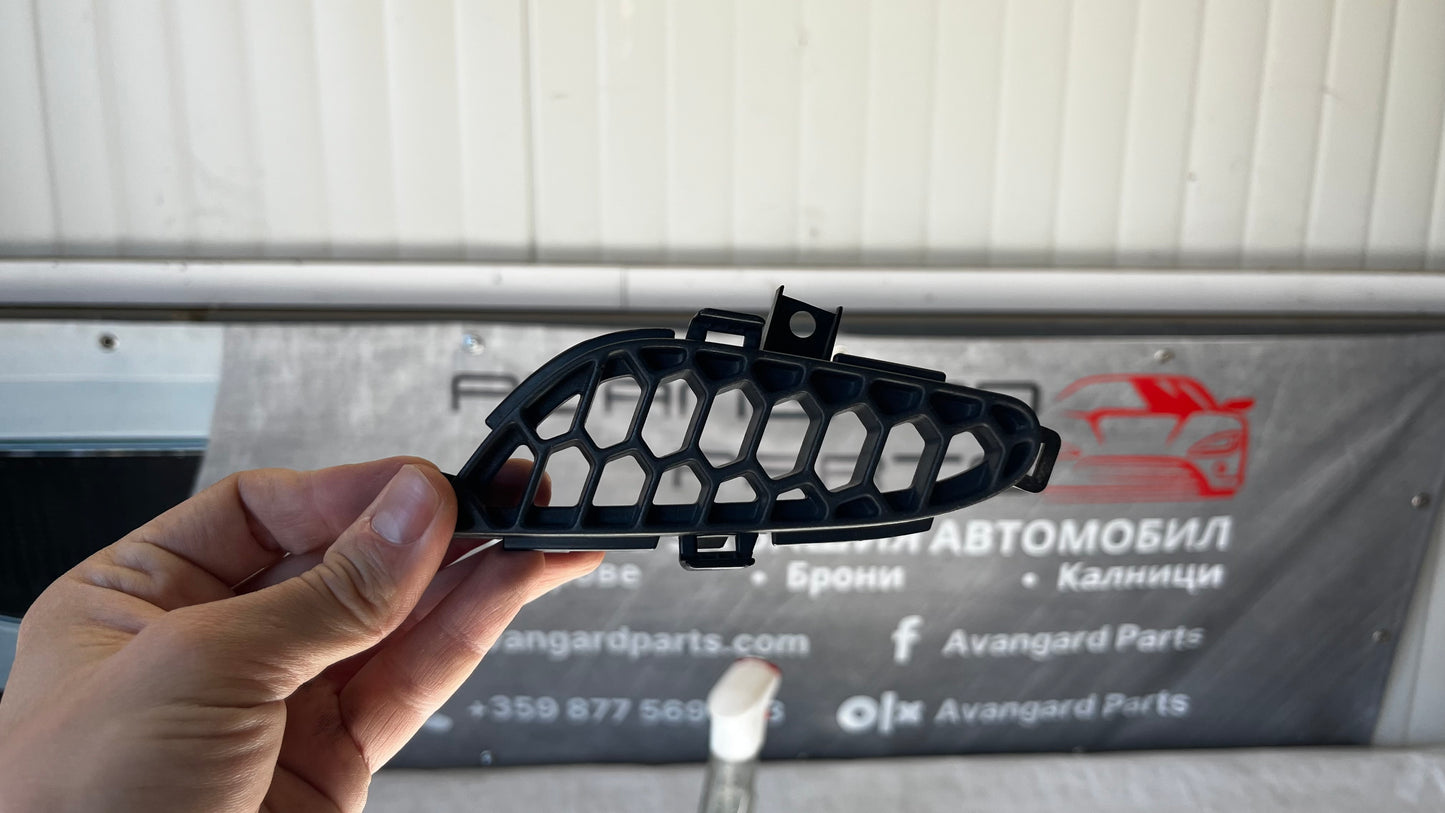 Fiat 500S решетка предна броня