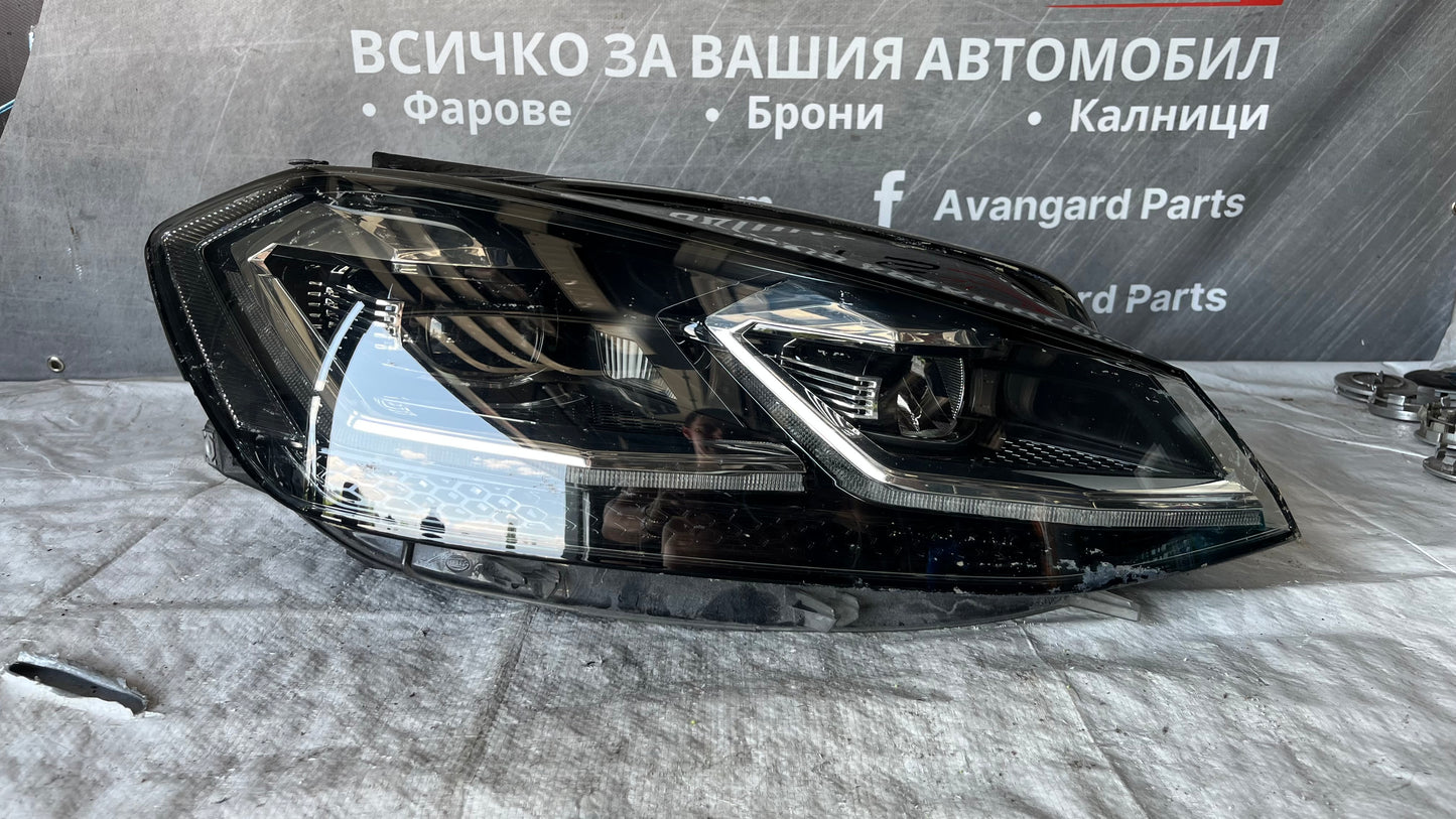 Десен фар Volkswagen Golf 7