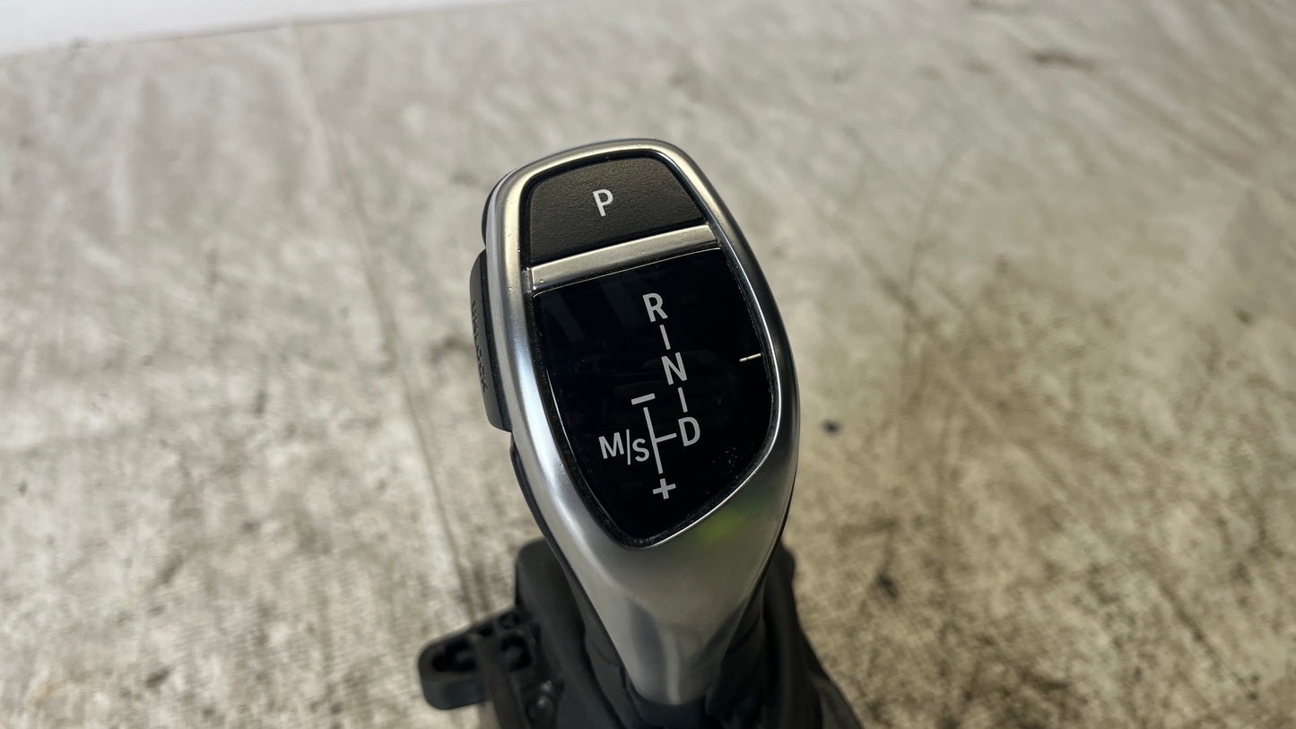 BMW F30 F32 скоростен лост