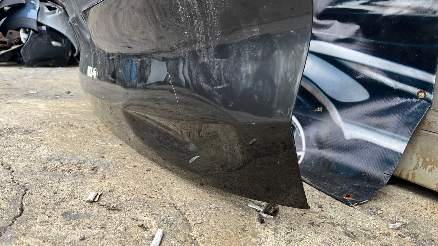 Volkswagen ID4 багажна врата