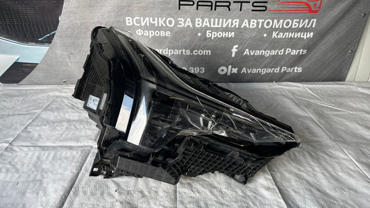 Десен фар Polestar 3 2025-
