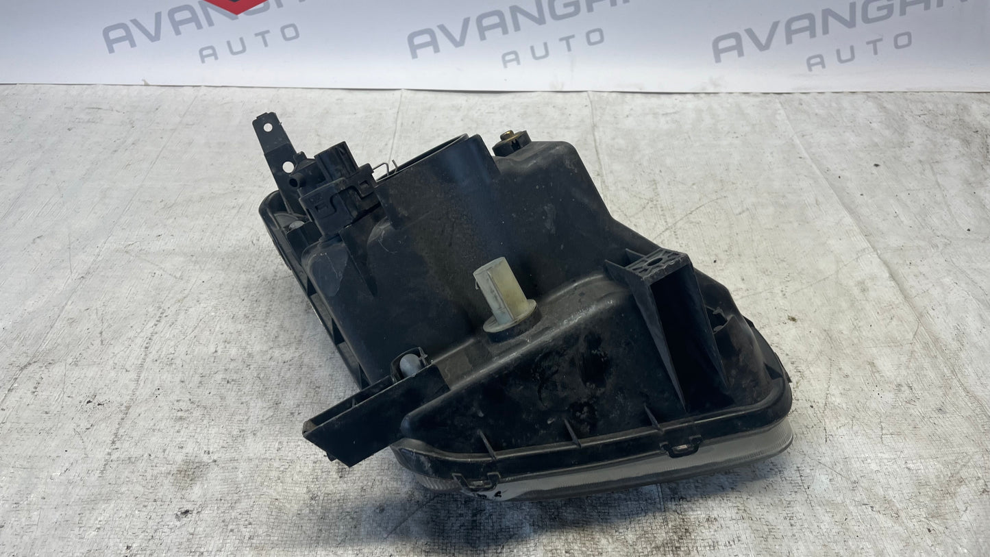 Suzuki Ignis десен фар