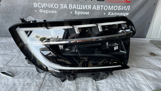 Десен фар Renault Austral