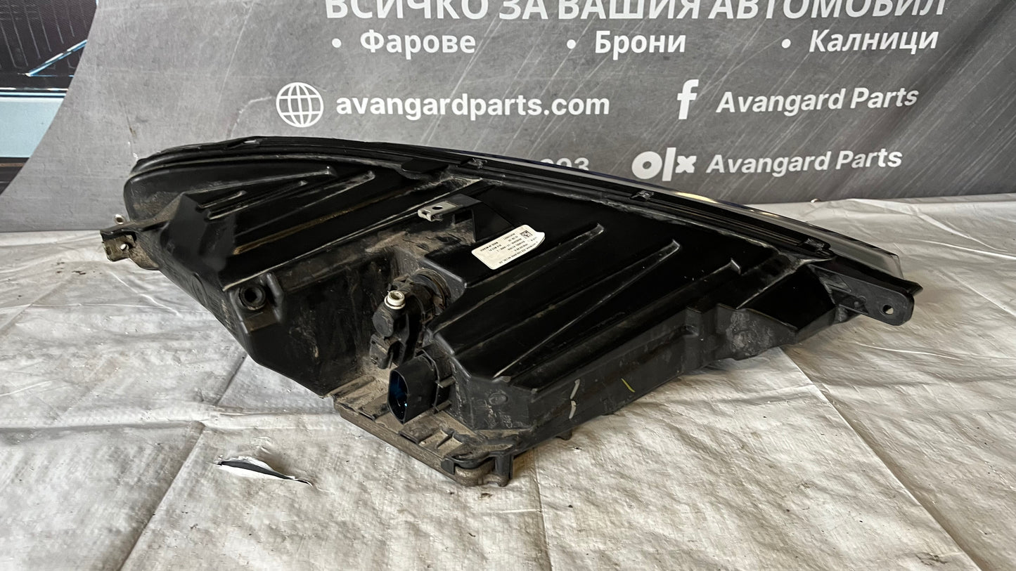 Ляв фар Tesla X 2015-