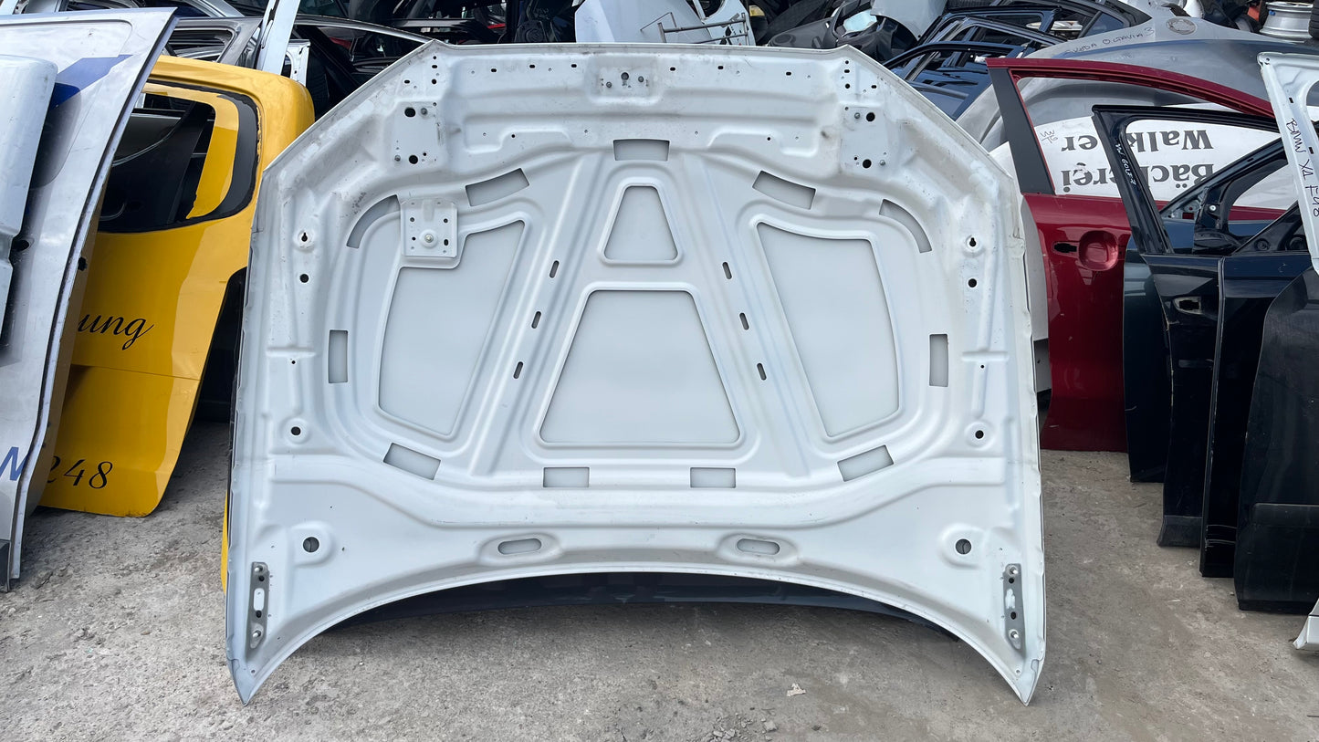 Преден капак Audi A3 8V 2012-