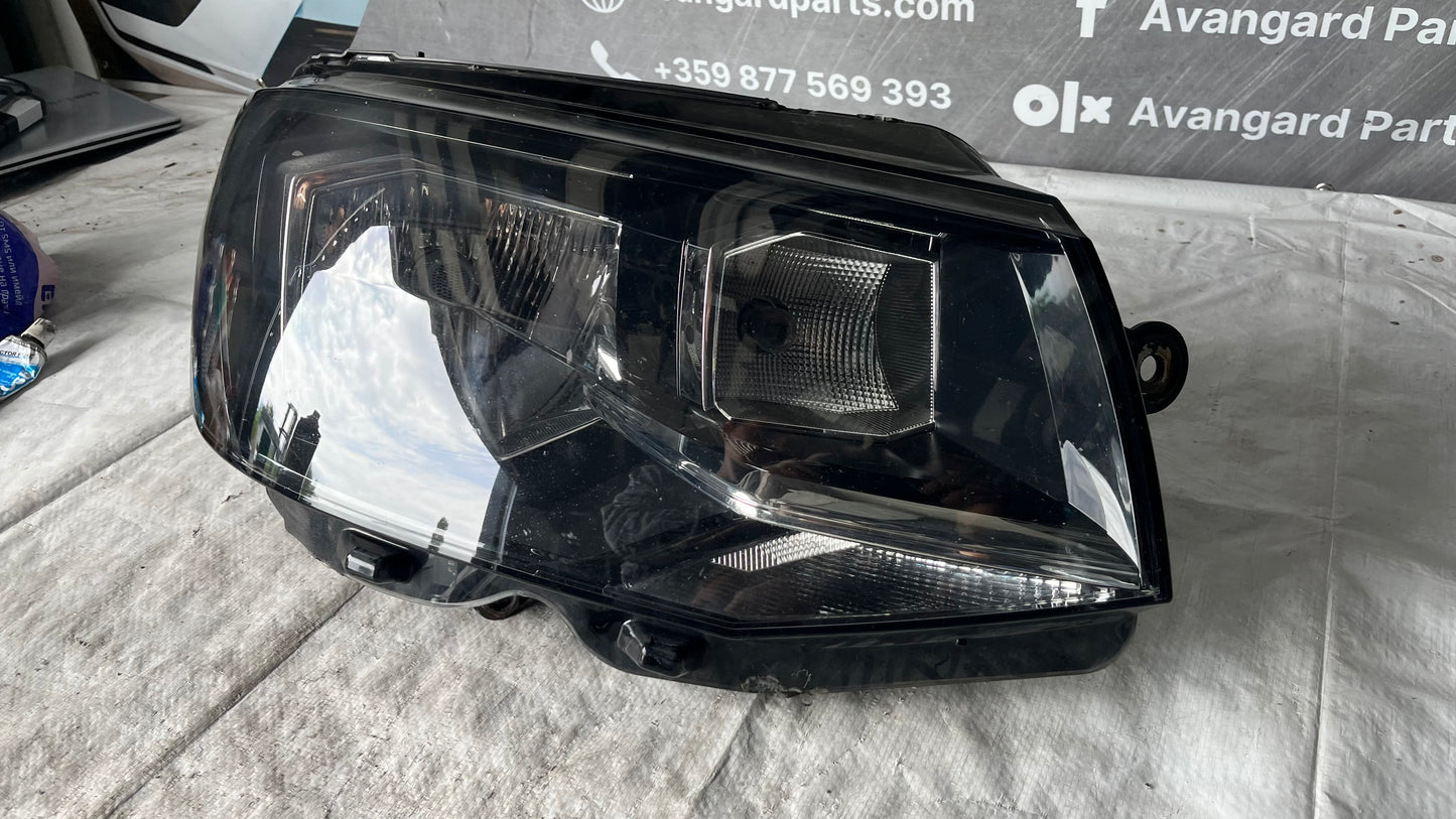 Десен фар Volkswagen Transporter T6 2015-2024