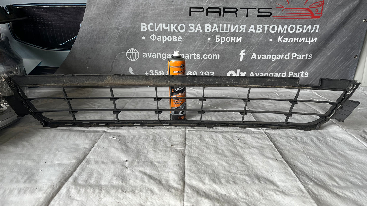 Предна решетка Volkswagen Sharan 2010-