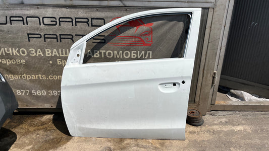 Предна лява врата Mitsubishi Spacestar