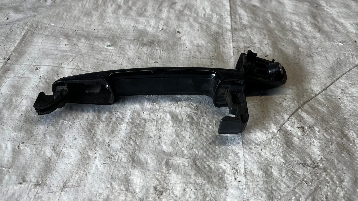 Suzuki SX4 външна дръжка за врата