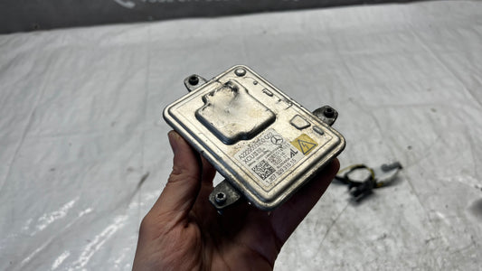 Mercedes GLA баласт D3S ксенон фар