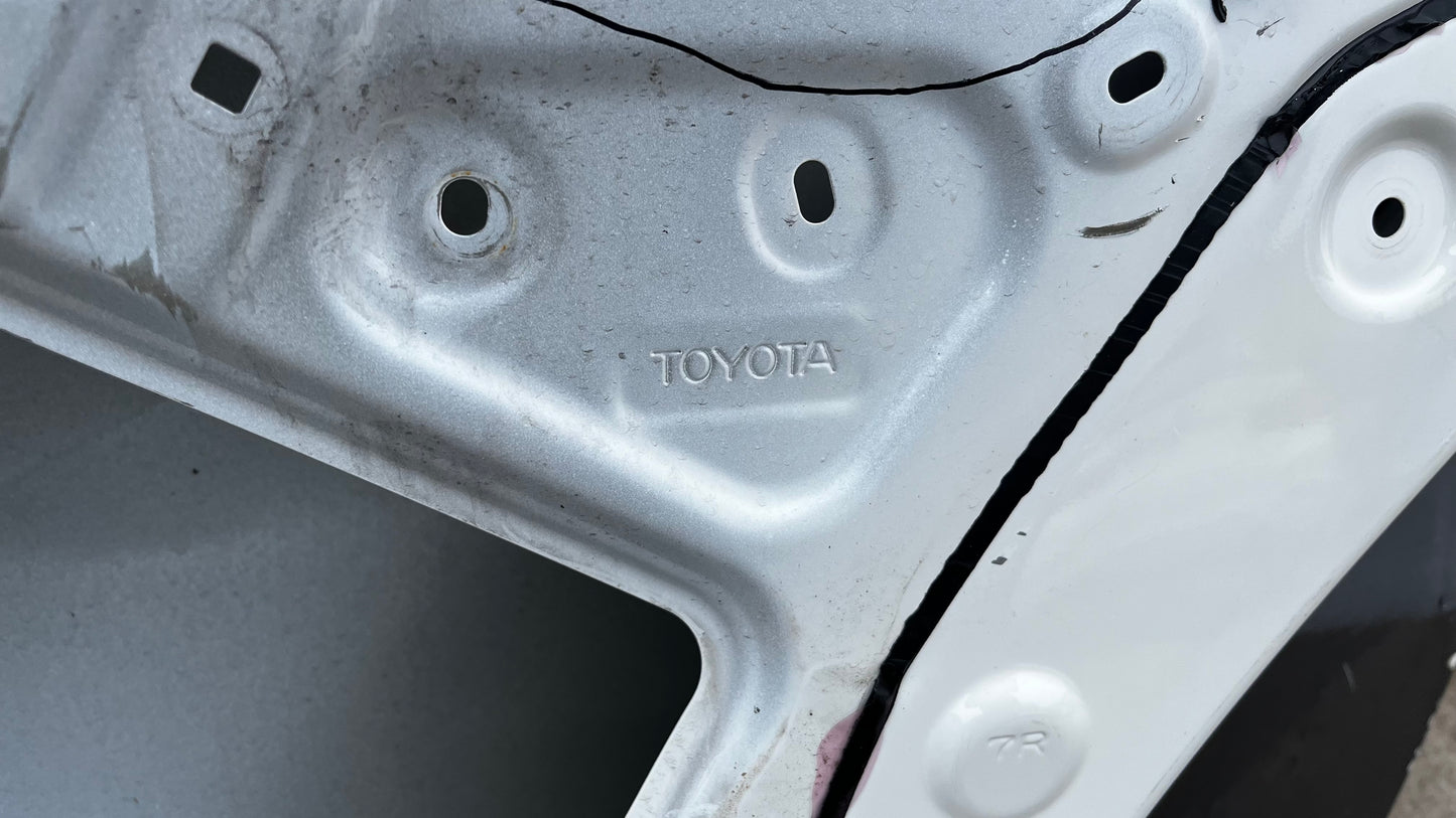 Toyota CHR задна дясна врата