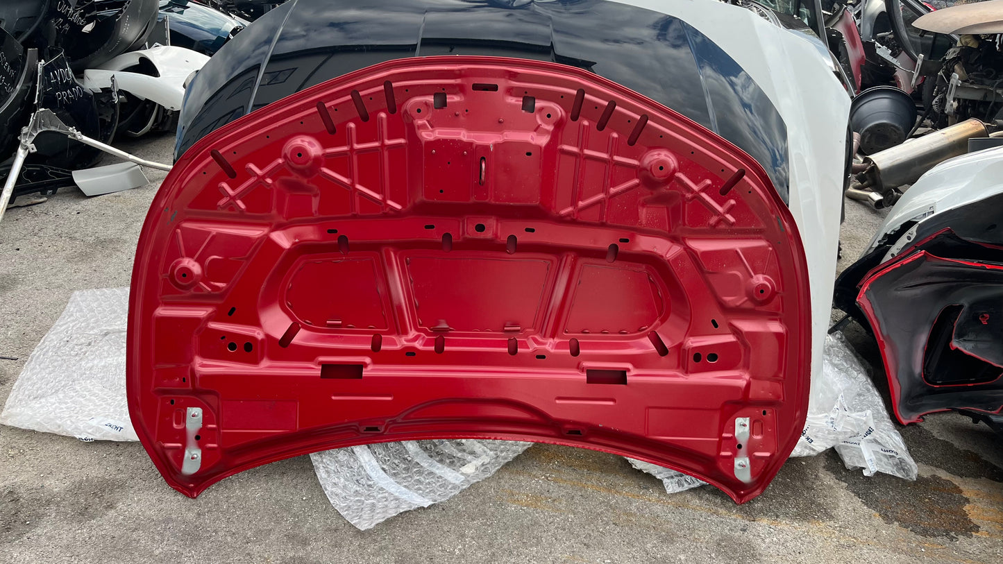 Alfa Romeo Junior преден капак