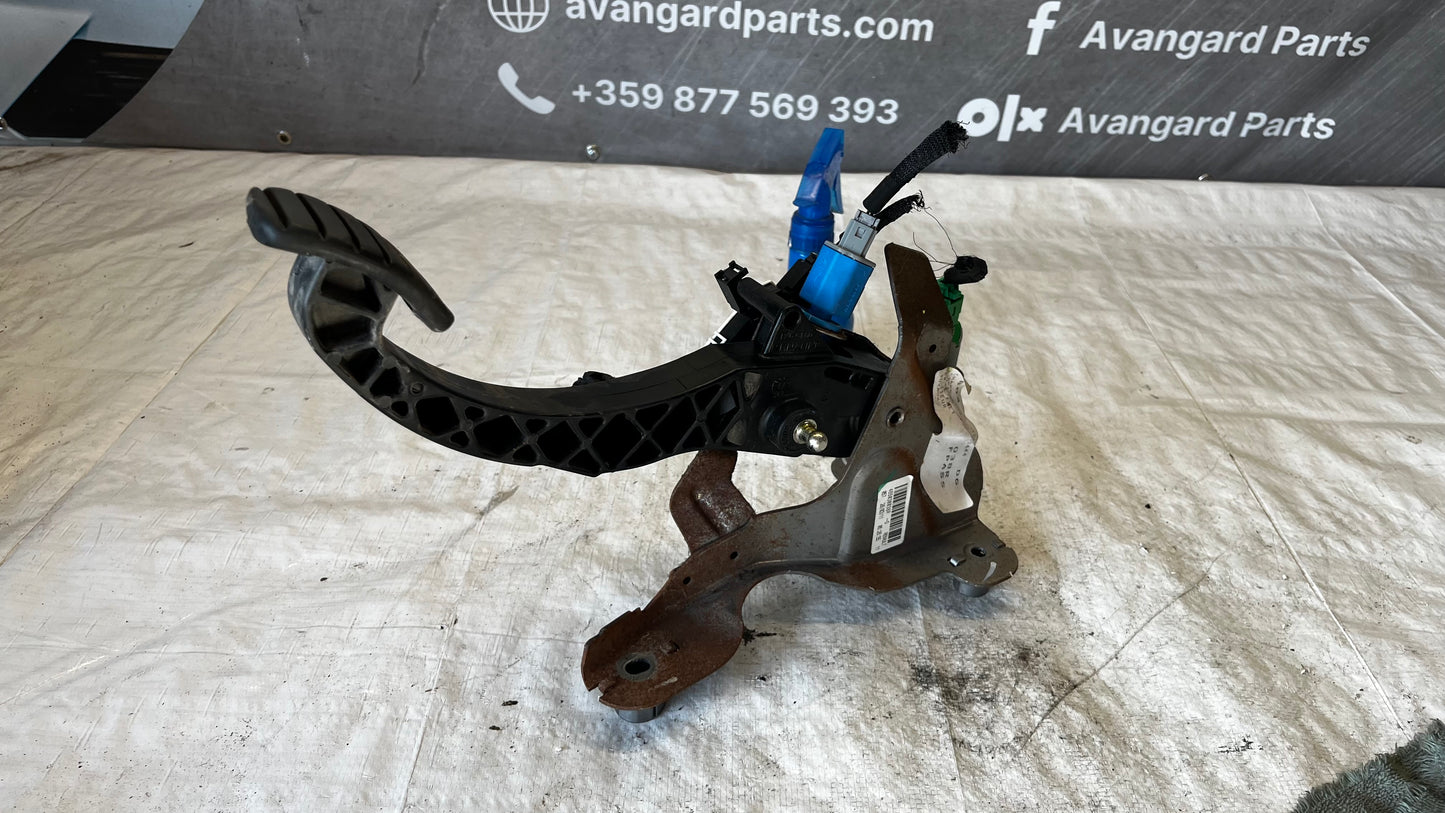 Renault Grand Scenic педал за газ