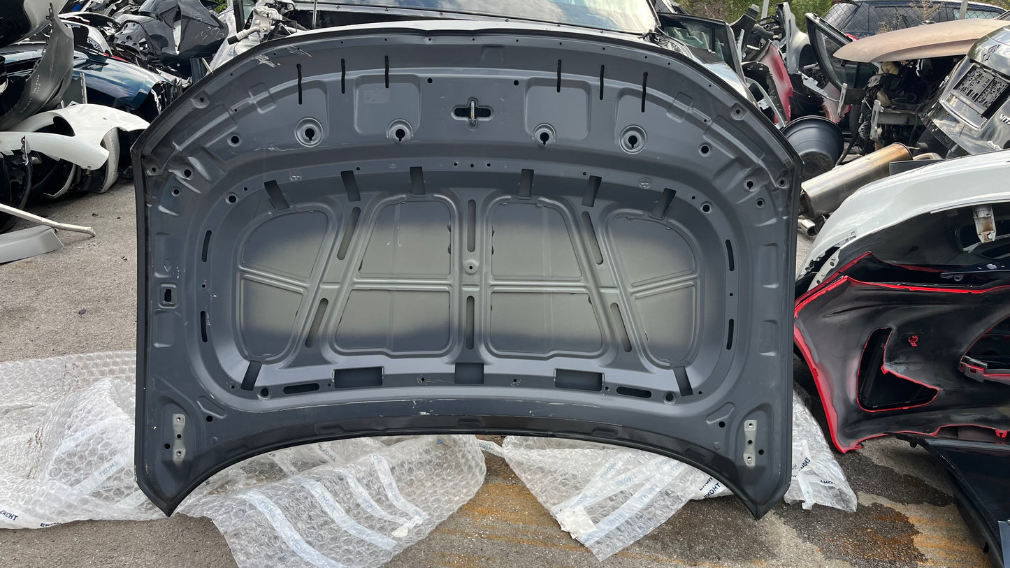 Hyundai Tucson 2022 преден капак.