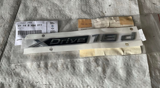 Метална табелка BMW “X Drive 18d”