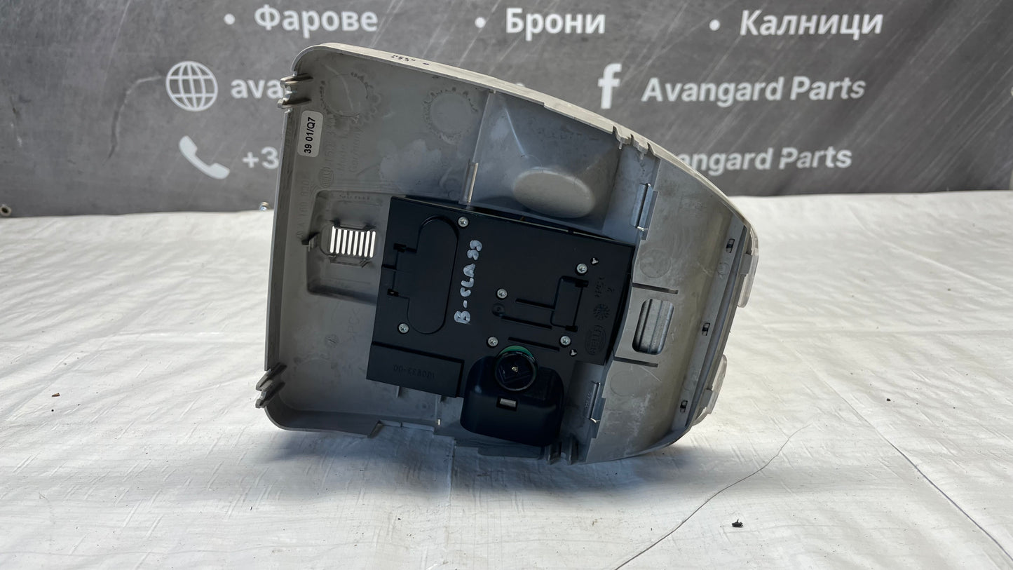 Mercedes B W245 плафон за таван