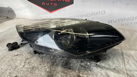 Десен фар Renault Scenic 3 2009-